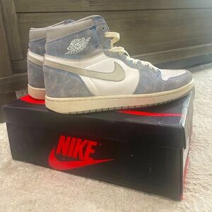 AIR JORDAN 1 Royal Hypers OG